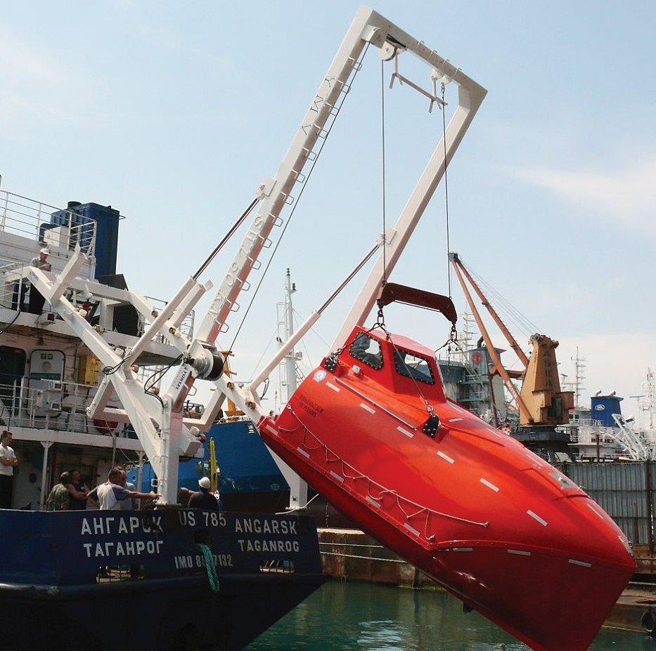 Scialuppa Di Salvataggio A Caduta Libera