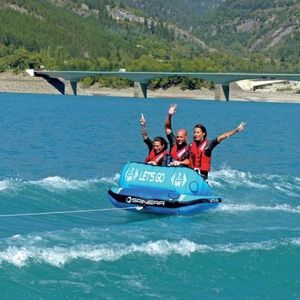 ciambella trainata max. 3 persone 1