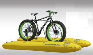 bicicletta acquatica individuale