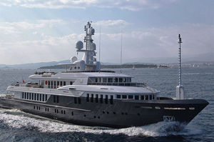 mega-yacht da crociera 1