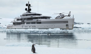 mega-yacht da crociera 1