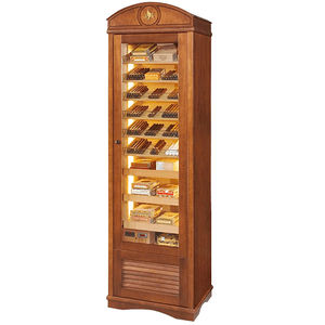 armadietto umidificatore per sigari per yacht