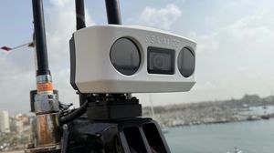 sistema anticollisione per yacht