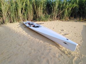 barca da canottaggio da regata