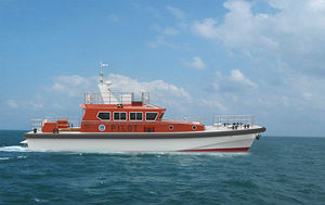 barca professionale pilotina