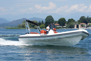 gommone fuoribordo 1