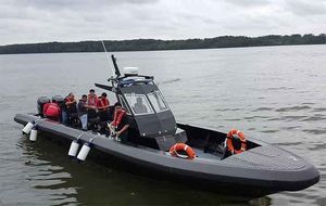 barca professionale patrol boat 1