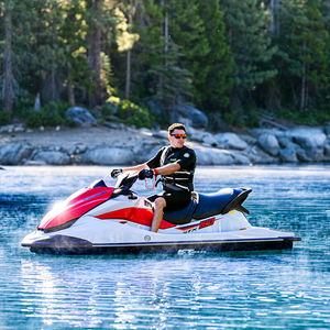 moto d'acqua tre posti