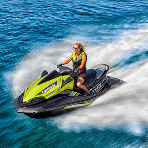 moto d'acqua tre posti