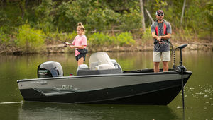 bass boat fuoribordo