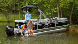 pontoon boat fuoribordo