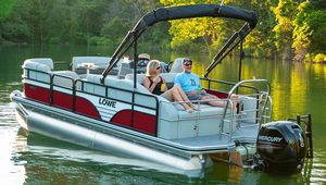 pontoon boat fuoribordo
