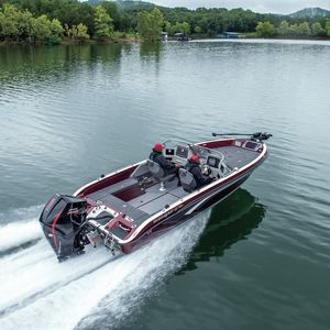bass boat fuoribordo