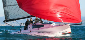 barca a vela one-design