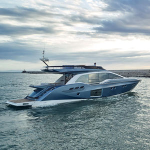 motor-yacht da crociera