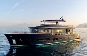 motor-yacht da crociera 1