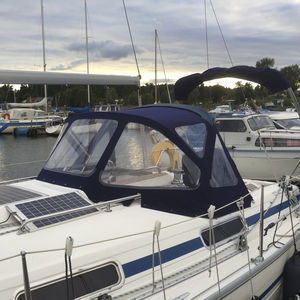 capote di tuga per barca a vela