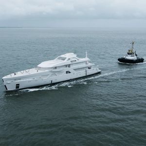 mega-yacht da crociera