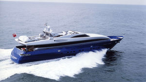 mega-yacht da crociera