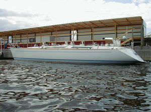 sailing-yacht da regata e crociera / con 3 cabine / con bompresso / su misura