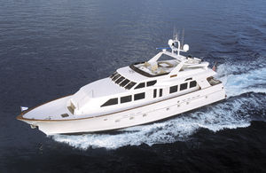 motor-yacht rapido 1