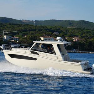 barca da pesca e diporto bimotore