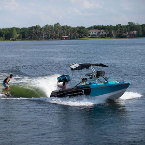 runabout per wakesurf 1