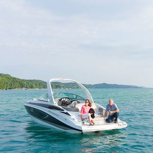 deck boat entrobordo 1