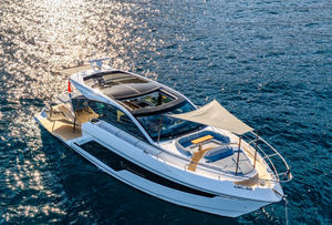 motor-yacht da crociera 1
