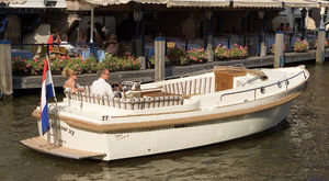 cabin-cruiser entrobordo / open / fluviale / max. 10 persone