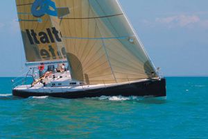 barca a vela da regata e crociera