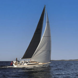 barca a vela da crociera d'altura