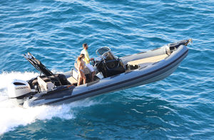 gommone fuoribordo 1