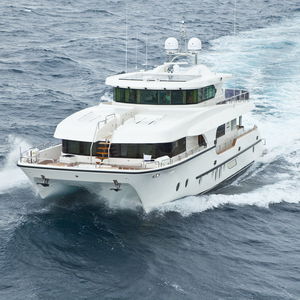motor-yacht catamarano 1