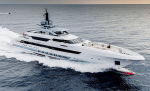 mega-yacht da crociera