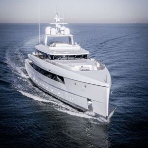 mega-yacht da crociera