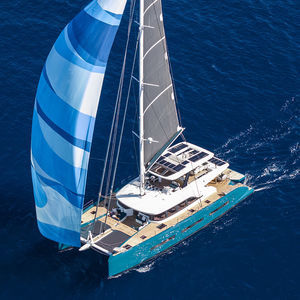 sailing-yacht catamarano