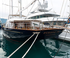 sailing-superyacht di lusso da crociera