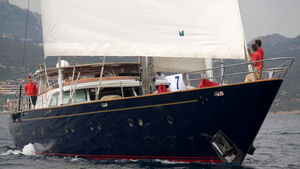 sailing-superyacht di lusso da crociera