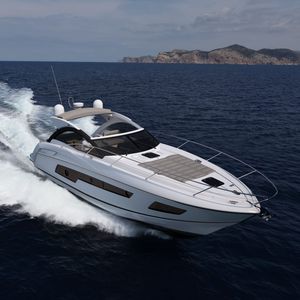 cabinato entrobordo / con scafo dislocante / soft-top / con 2 cabine