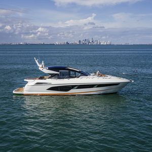 motor-yacht da crociera