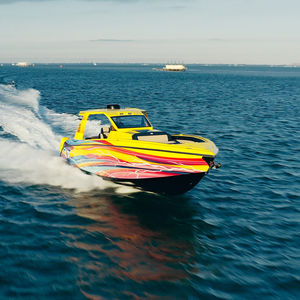 barca open fuoribordo