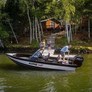 bay boat fuoribordo