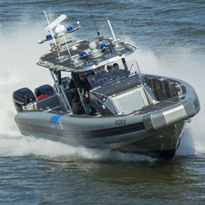 barca professionale patrol boat