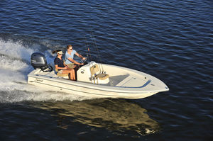 bay boat fuoribordo 1