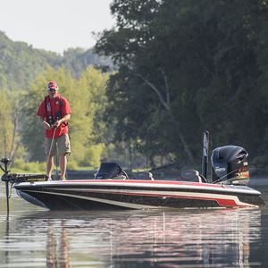 bass boat fuoribordo