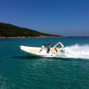 gommone fuoribordo