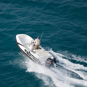gommone fuoribordo 1