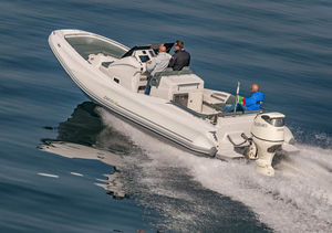 gommone fuoribordo