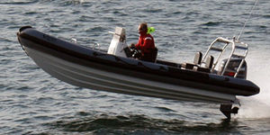 gommone fuoribordo 1